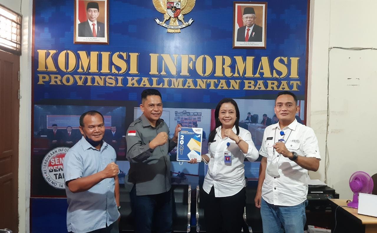 Komitmen terhadap Keterbukaan Informasi, Bawaslu Kubu Raya serahkan Laporan Layanan Informasi ke KI Kalbar