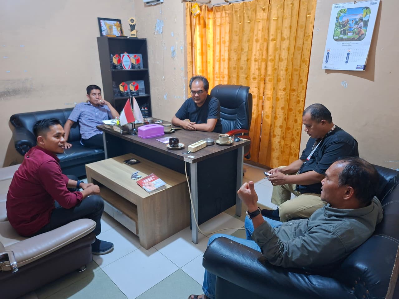 Anggota KPU Kubu Raya Lakukan Koordinasi ke Bawaslu Terkait Persiapan Rapat Pleno PDPB