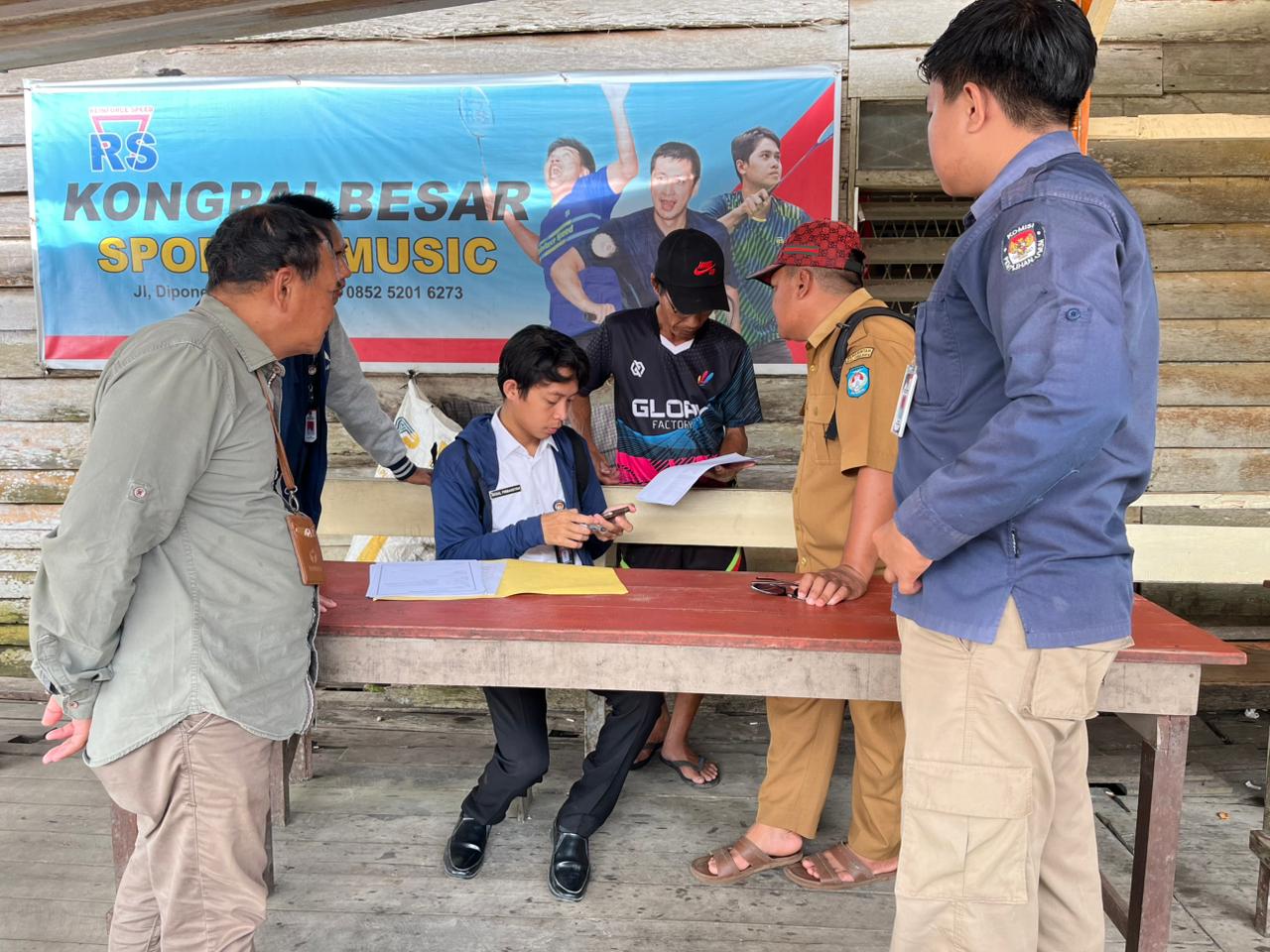 Pastikan Keakuratan Data Pemilih, Bawaslu  Kubu Raya Turun Awasi Coktas di Tiga Desa