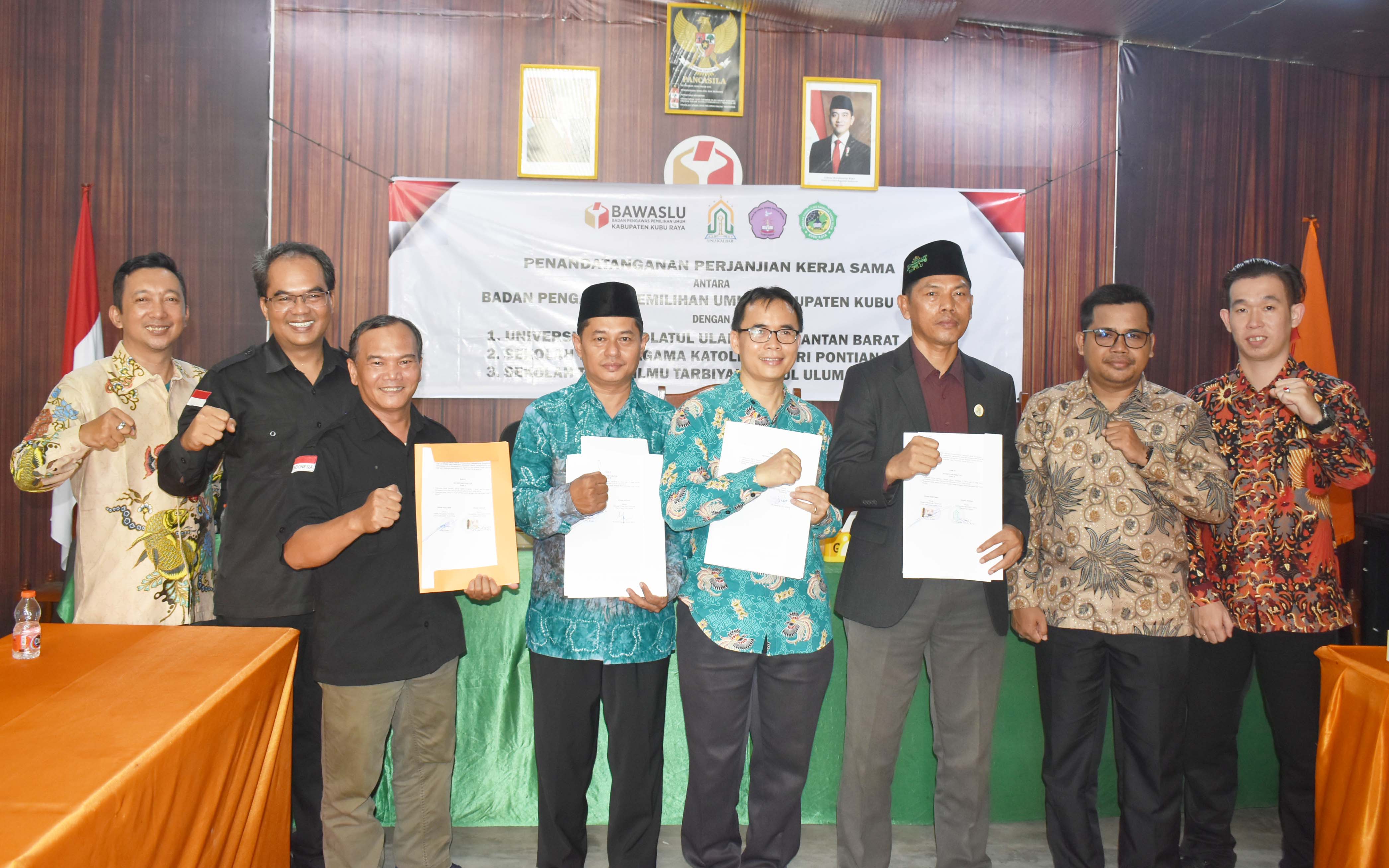 Bawaslu Kubu Raya Perkuat Pengawasan Partisipatif melalui PKS dengan Tiga Perguruan Tinggi