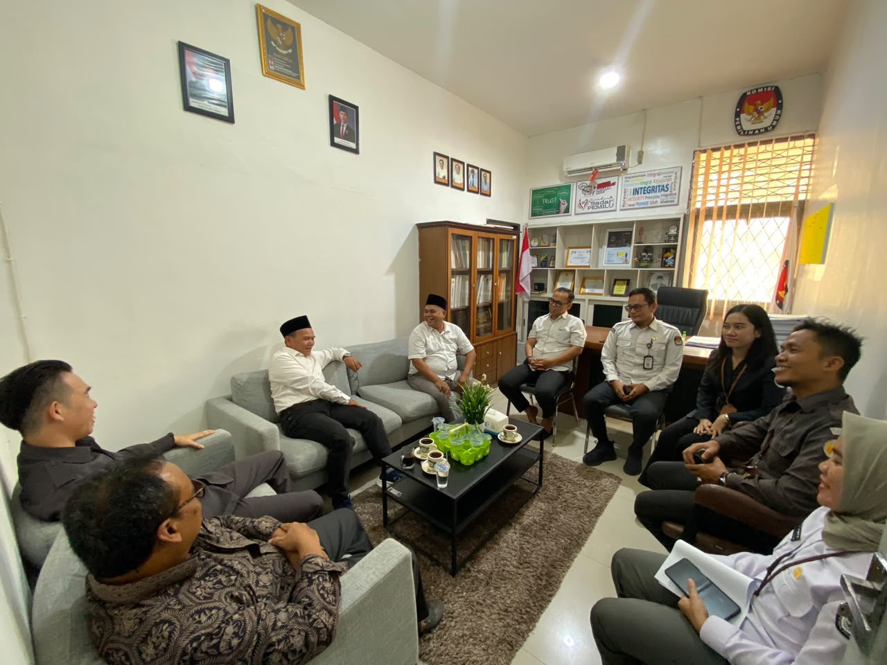 Kawal Akurasi Data Pemilih, Bawaslu dan KPU Kubu Raya Bahas Strategi Mitigasi