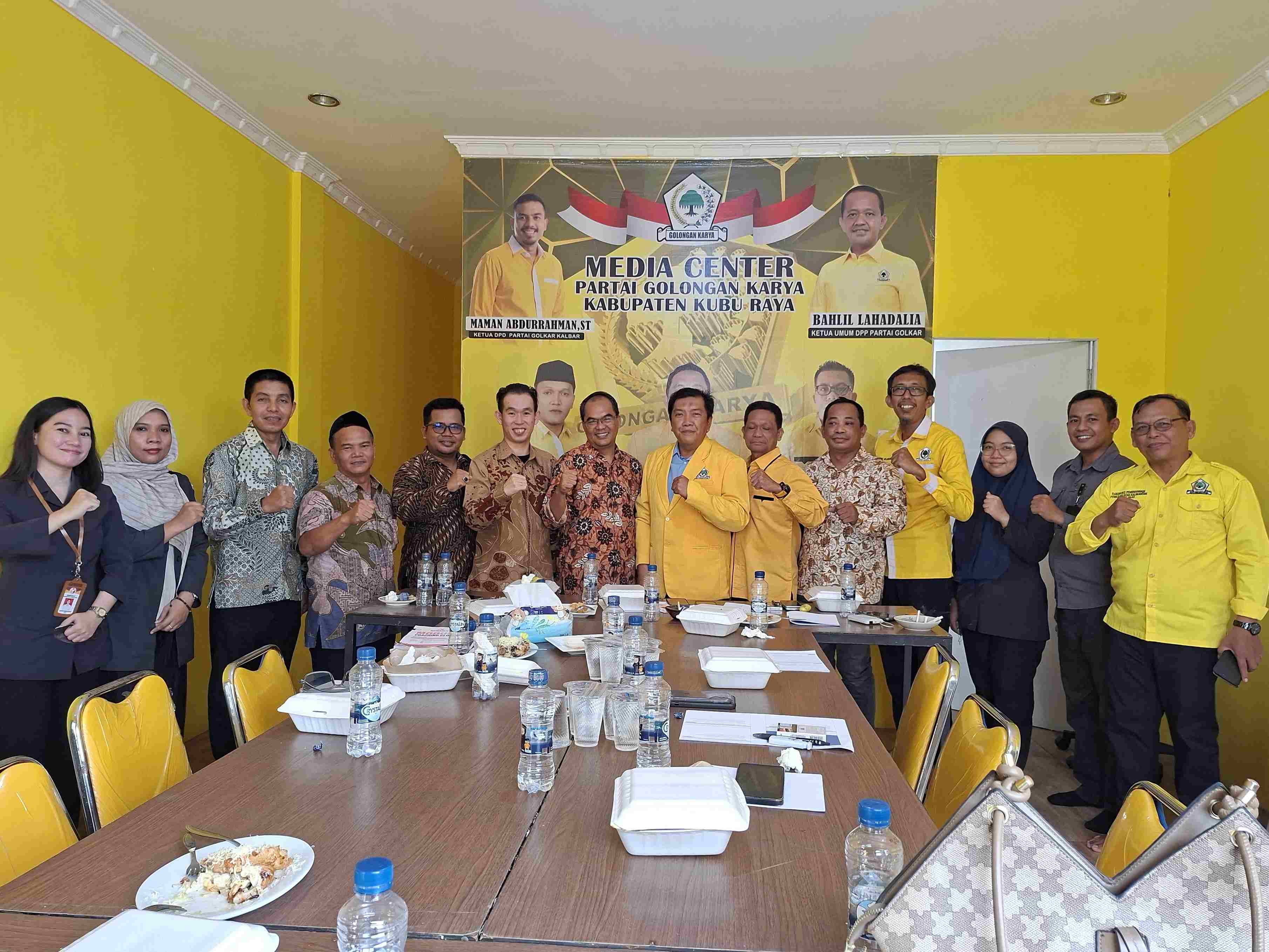 Menuju Pemilu 2029, Bawaslu Kubu Raya dan Partai Golkar Perkuat Konsolidasi Demokrasi