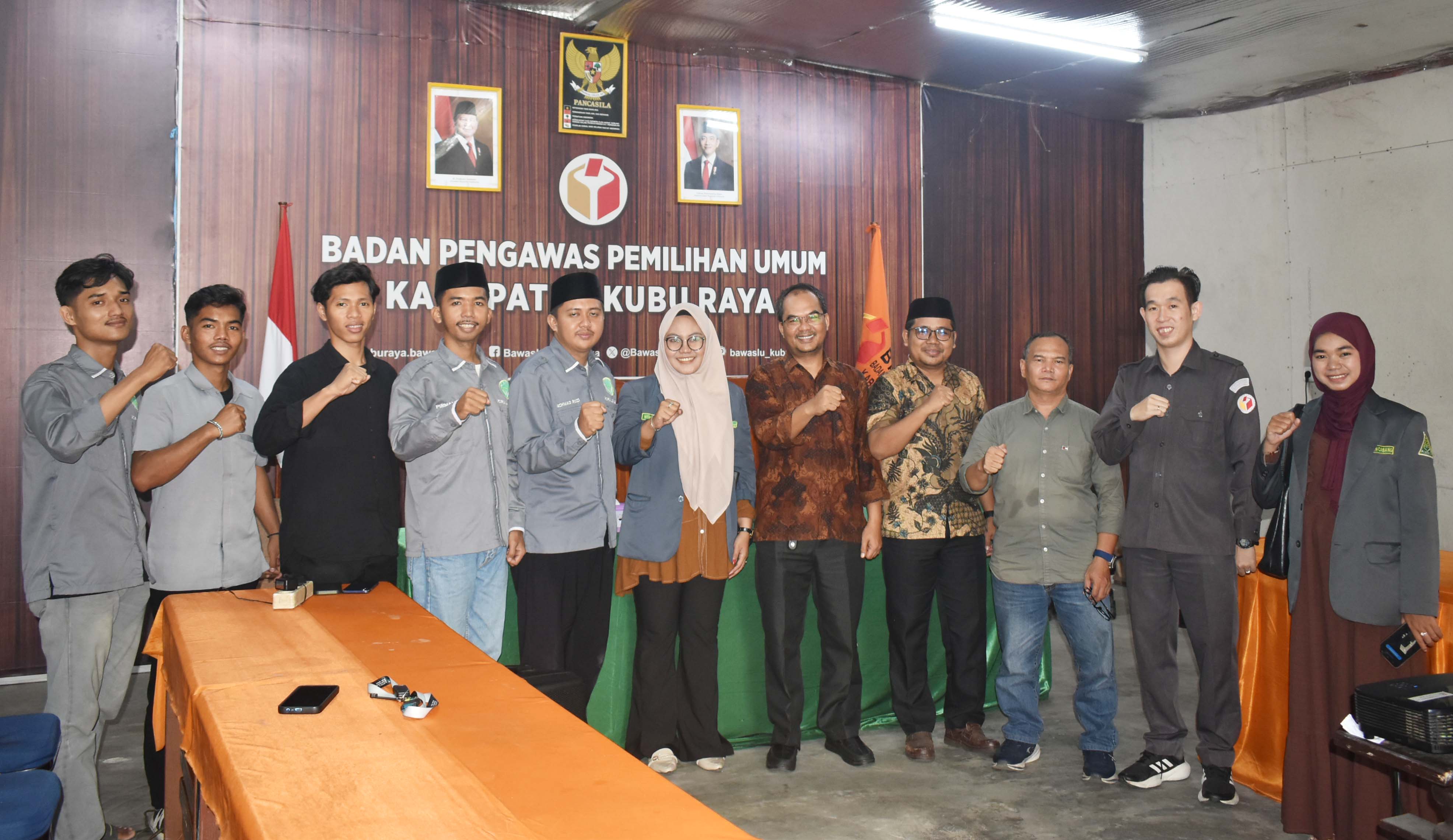 Bawaslu Kubu Raya Terima Audiensi IPNU dan IPPNU, Perkuat Kolaborasi Pendidikan Demokrasi