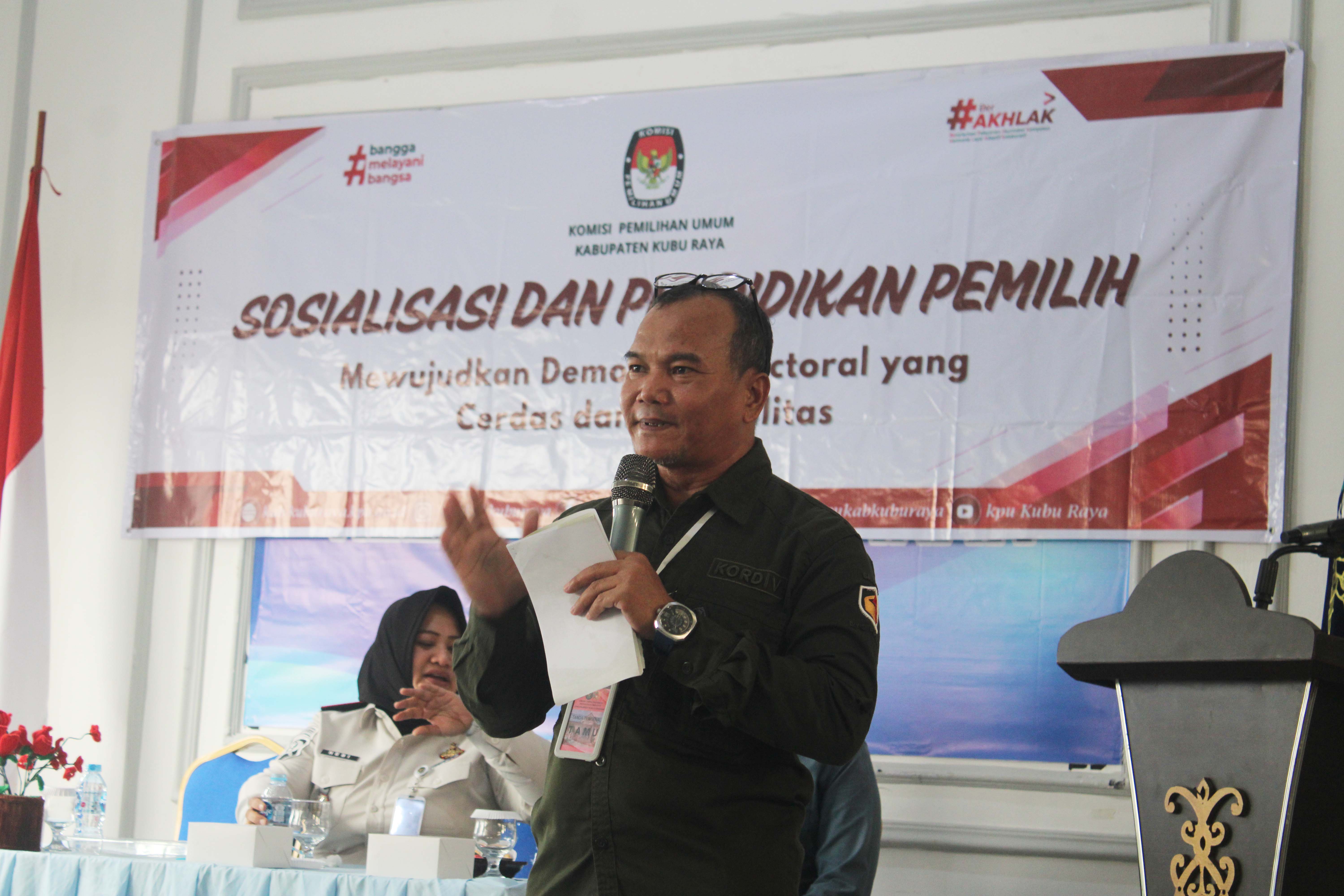 Anggota Bawaslu Kabupaten Kubu Raya, Gustiar, Menjadi Narasumber dalam Kegiatan Sosialisasi dan Pendidikan Pemilih Bertema “Mewujudkan Demokrasi Elektoral yang Cerdas dan Berkualitas” di Lapas Perempuan Kelas IIA Pontianak