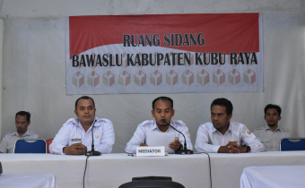 Bawaslu Kubu Raya dan Bawaslu Pontianak Gelar Simulasi Mediasi guna Tingkatkan Kesiapan dalam menghadapi Penyelesaian Sengketa Proses Pemilu