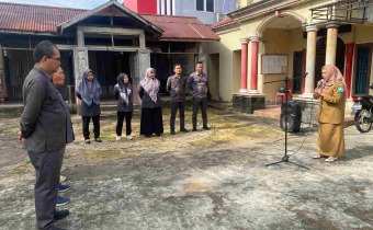 Bawaslu Kubu Raya Gelar Apel Senin Rutin Sekaligus Peringati Hari Kartini