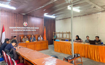 Perkuat Sinergi Pengawasan, Bawaslu Kubu Raya Terima Koordinasi KPU Terkait Pelaksanaan Coktas TW I Tahun 2026 