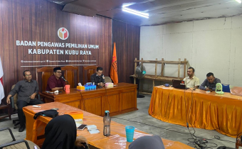 Bawaslu Kubu Raya Gelar Diskusi Interaktif untuk Tingkatkan Kapasitas Penanganan Laporan dan Temuan