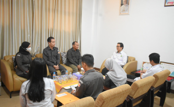 Bawaslu Kubu Raya dan STAKat Negeri  Pontianak Perkuat Pengawasan Partisipatif melalui Perpanjangan PKS