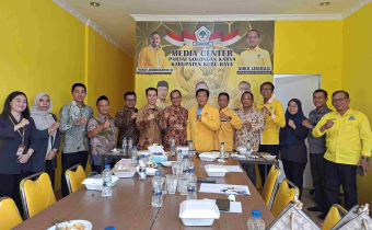 Menuju Pemilu 2029, Bawaslu Kubu Raya dan Partai Golkar Perkuat Konsolidasi Demokrasi