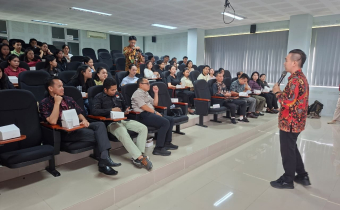 Anggota Bawaslu Kubu Raya, Yance Christy Ajak Mahasiswa STAKat Pontianak Jadi Pelopor Pengawasan Partisipatif
