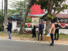 Bawaslu Kubu Raya Bagikan Masker, Bentuk Solidaritas di Tengah Kabut Asap